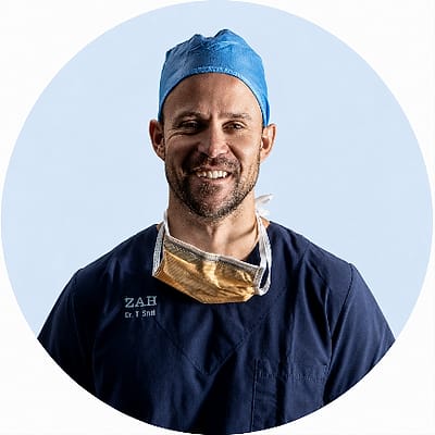 Dr Thinus Smit